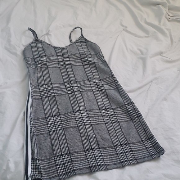 Summer mini dress - Picture 4 of 4